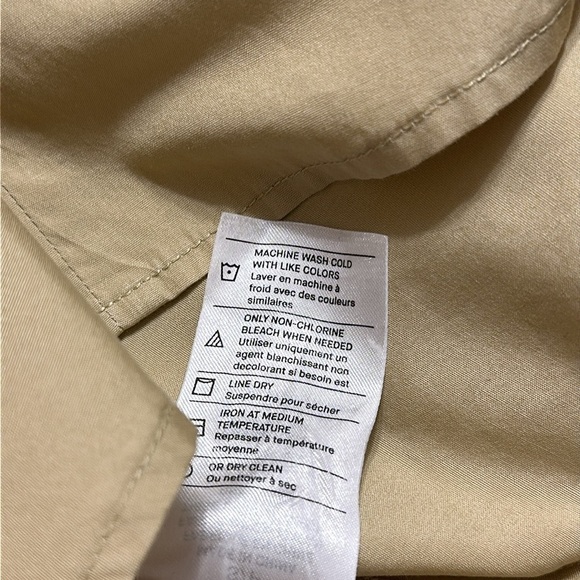 Vince Cream and Tan Blouse - Picture 10 of 11